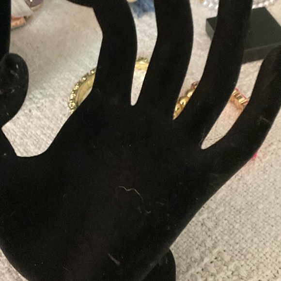 Bracelet - Picture 1 of 1